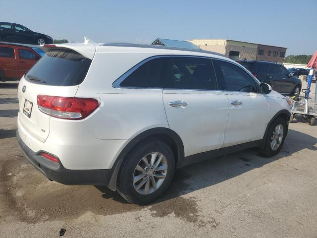 VIN 5XYPG4A32GG125886 2016 KIA SORENTO no.3