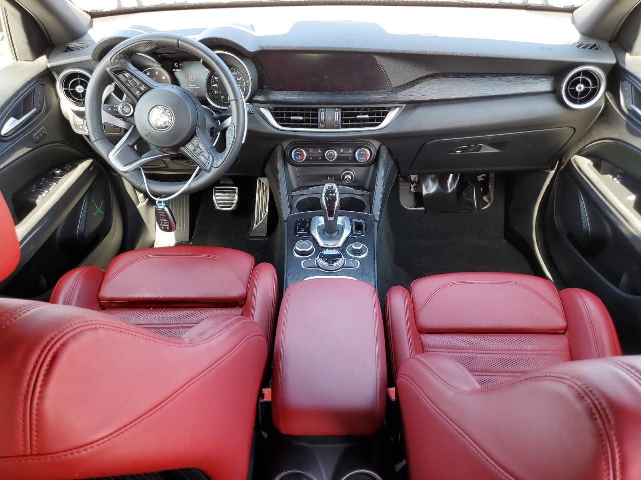 ZASPAJAN0P7D56114 2023 Alfa Romeo Stelvio Sprint