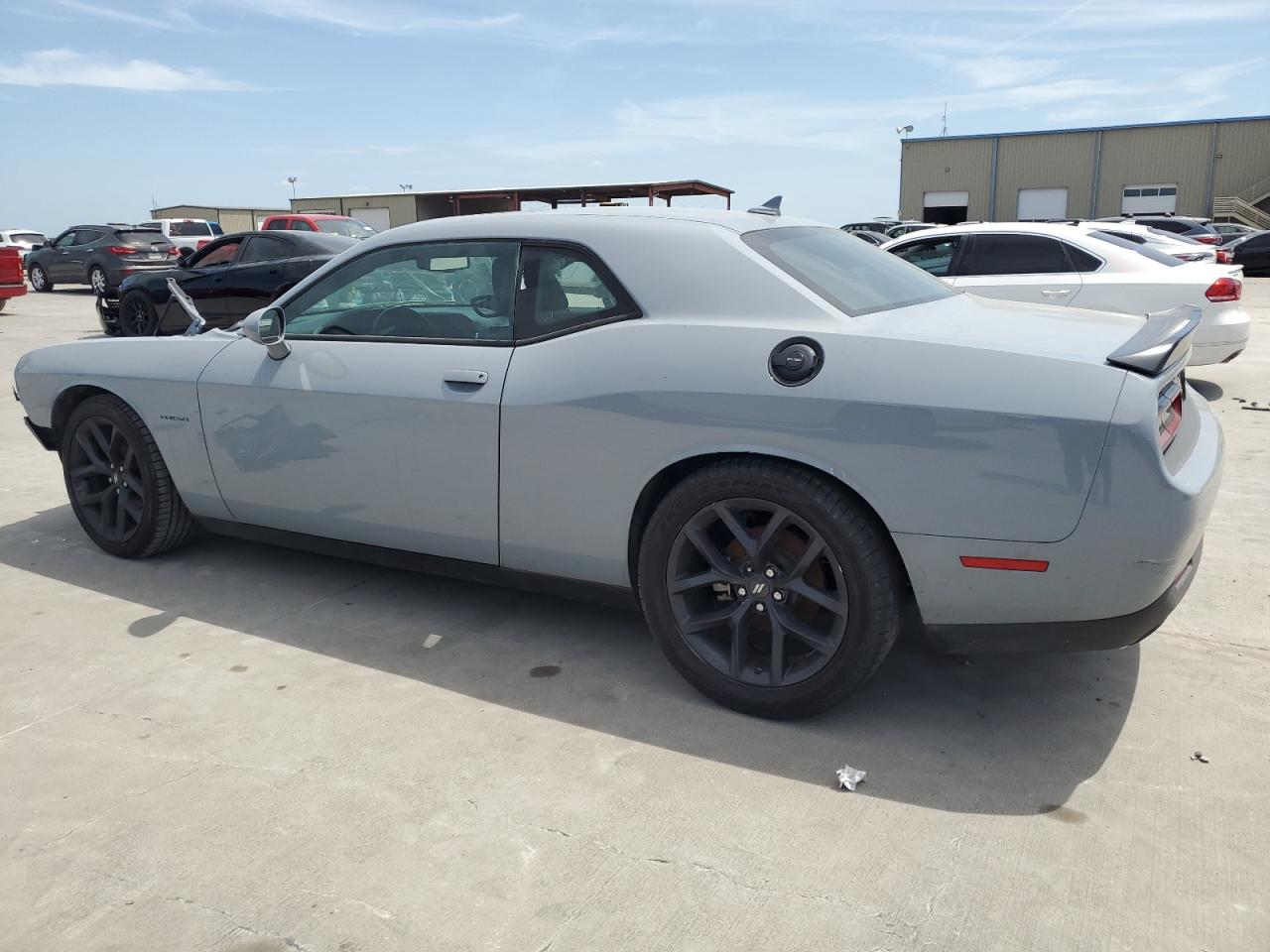 2022 Dodge Challenger R/T vin: 2C3CDZBT9NH230947