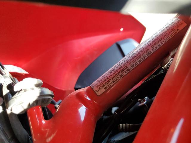 2017 DUCATI SUPERSPORT ZDMVABDS6HB002270
