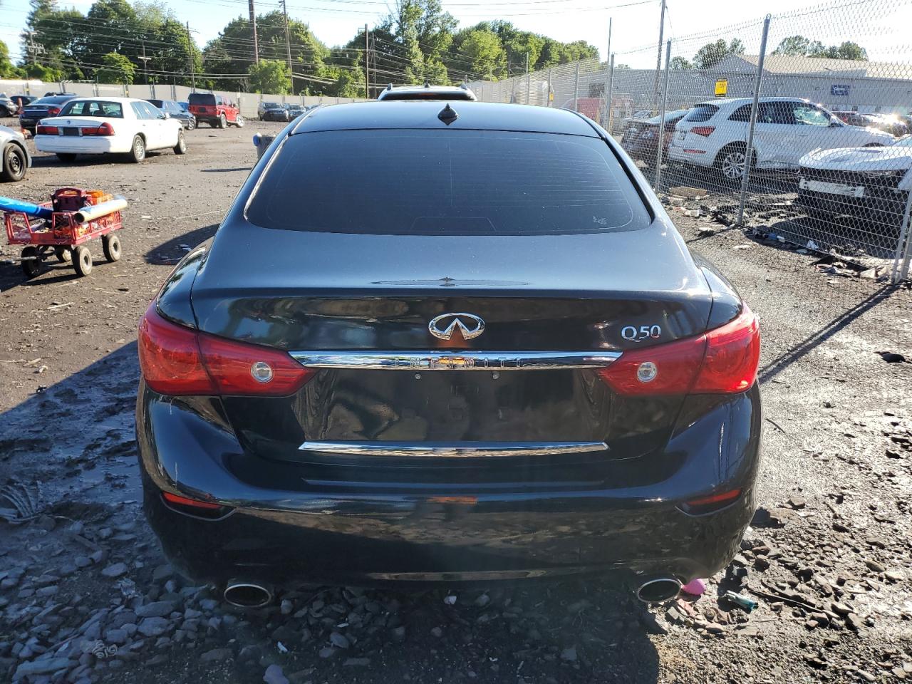 2015 Infiniti Q50 Base vin: JN1BV7ARXFM396040