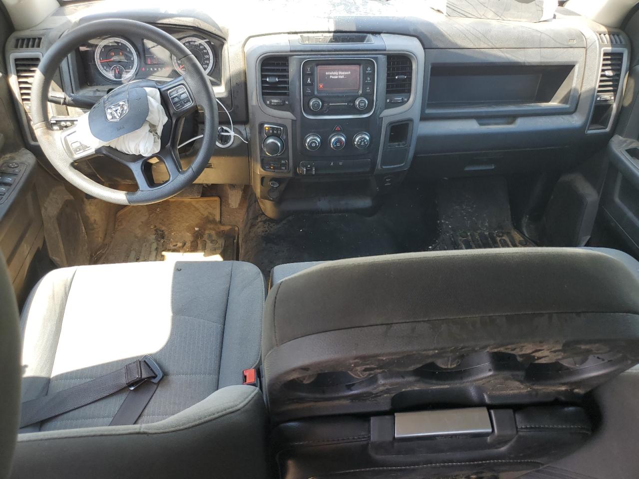 3C6RR7KTXMG664957 2021 Ram 1500 Classic Tradesman