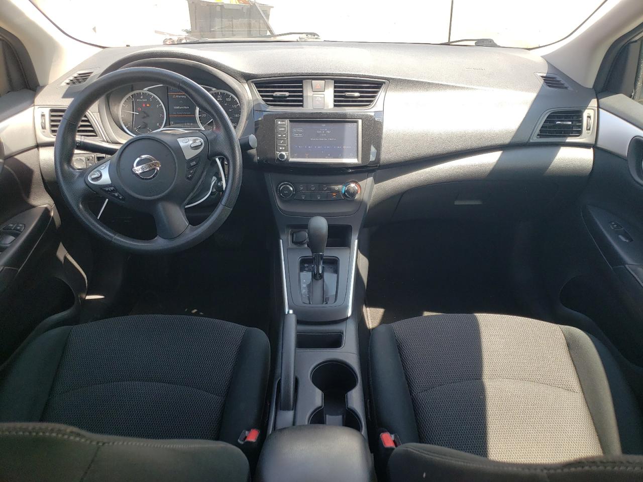 3N1AB7AP2KY218813 2019 Nissan Sentra S