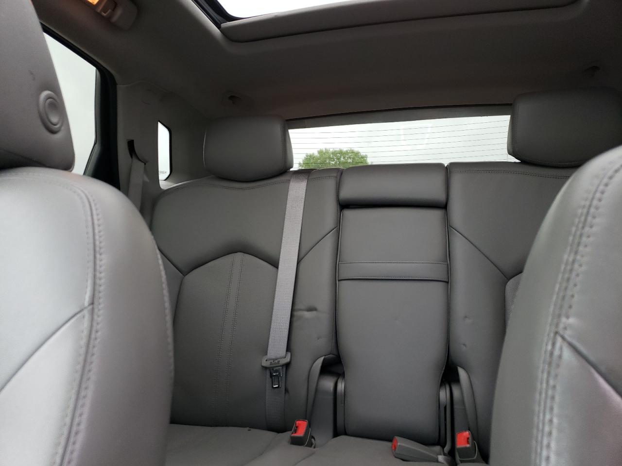 3GYFNEE32CS656218 2012 Cadillac Srx Performance Collection