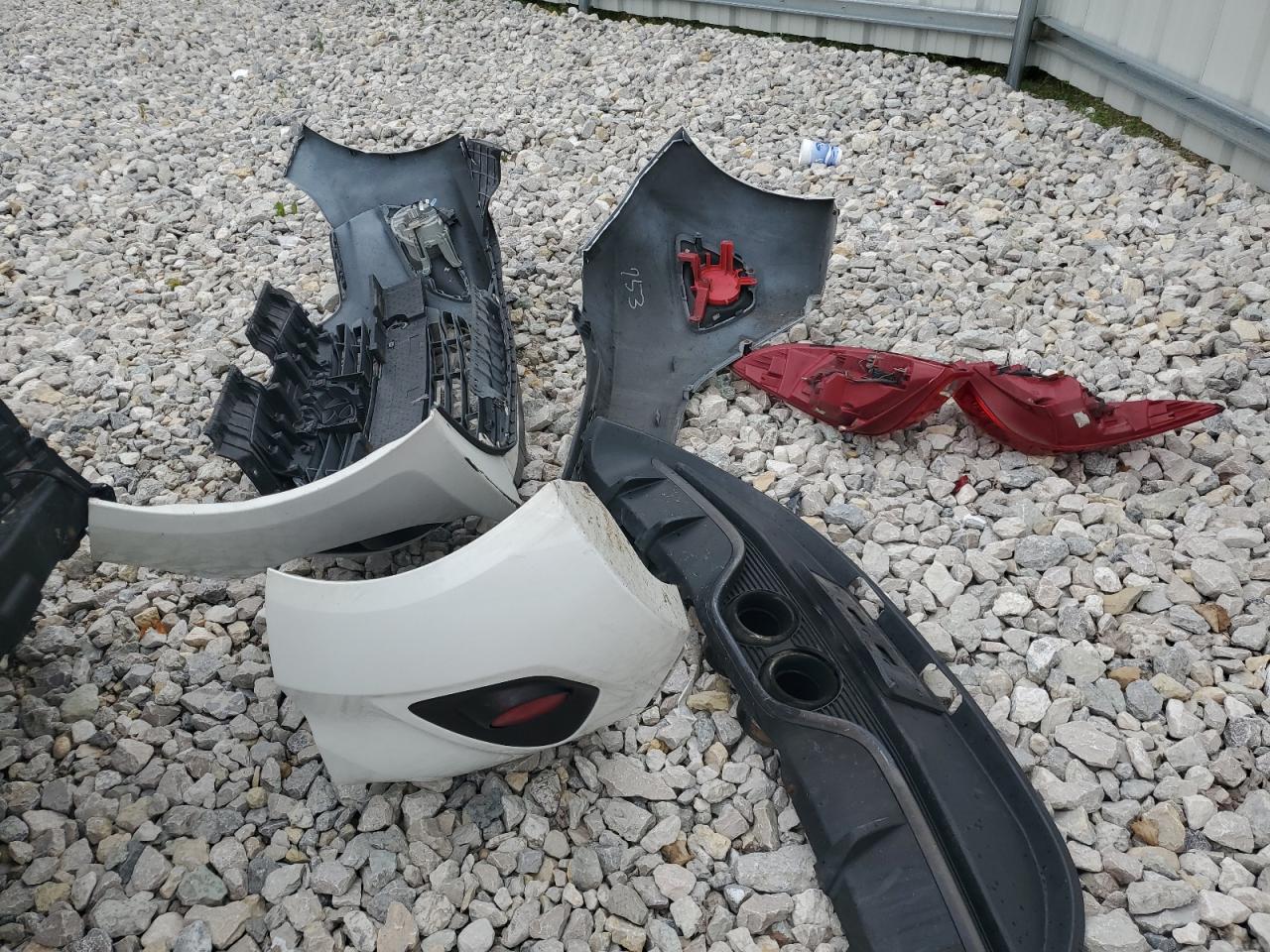 KMHTC6AE5DU095358 2013 Hyundai Veloster Turbo