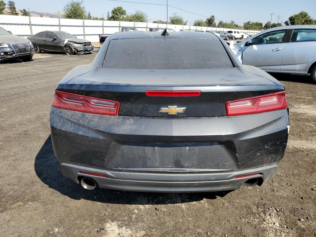 1G1FB1RXXJ0185534 2018 Chevrolet Camaro Lt
