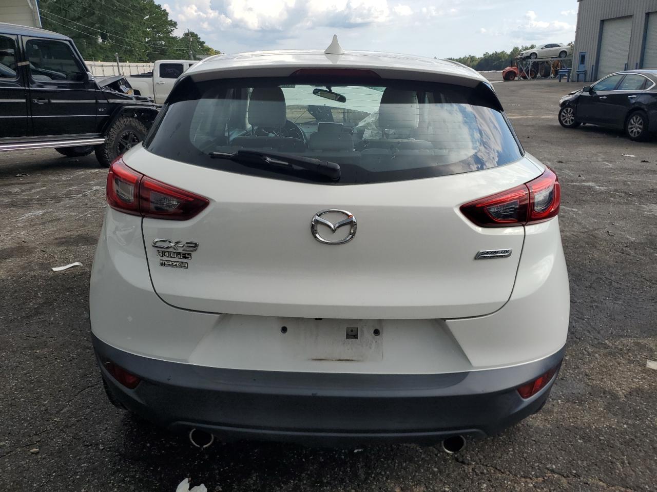 JM1DKDD78H0174615 2017 Mazda Cx-3 Grand Touring