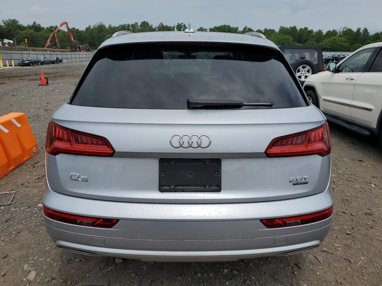 WA1BNAFY7J2228400 2018 Audi Q5 Premium Plus