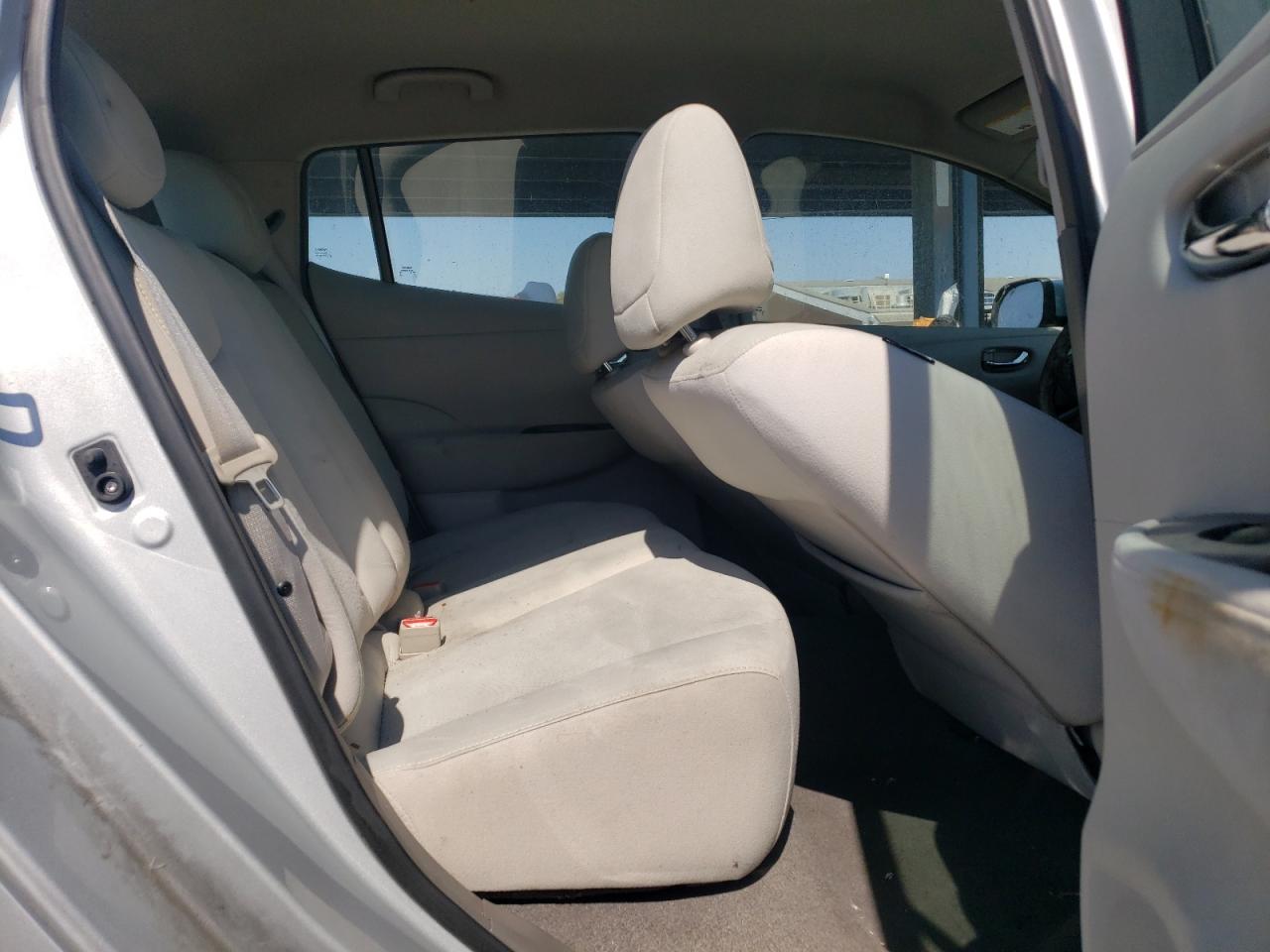 1N4AZ0CP3DC404942 2013 Nissan Leaf S