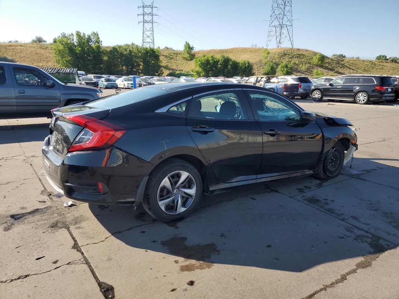 19XFC2F61KE018980 2019 Honda Civic Lx 19XFC2F61KE018980 2019 Honda Civic Lx