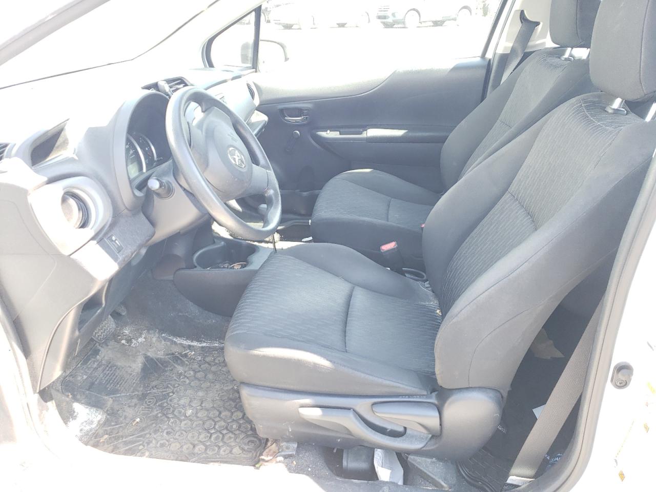 VNKJTUD35EA013214 2014 Toyota Yaris