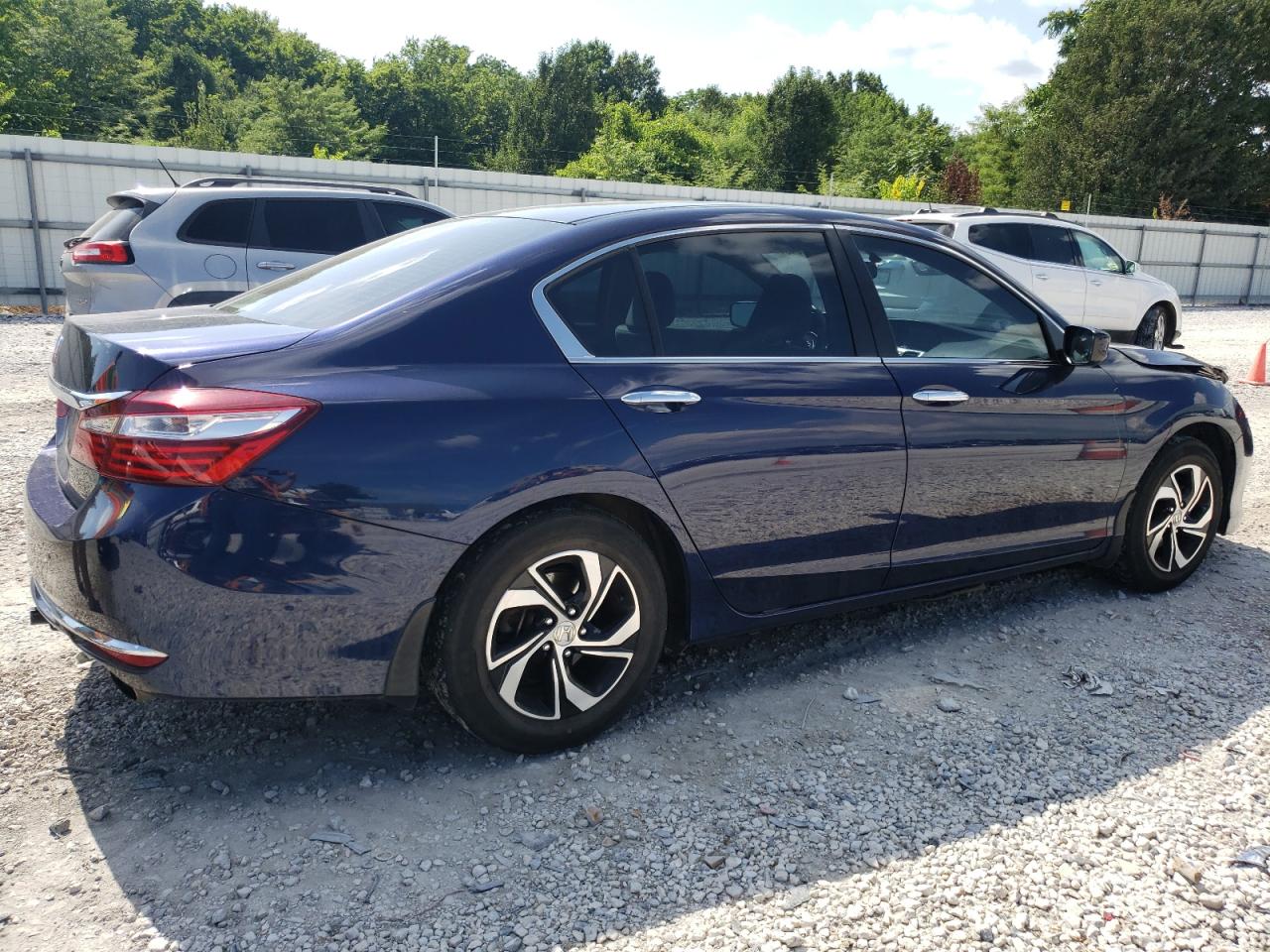 2016 Honda Accord Lx vin: 1HGCR2F37GA191311