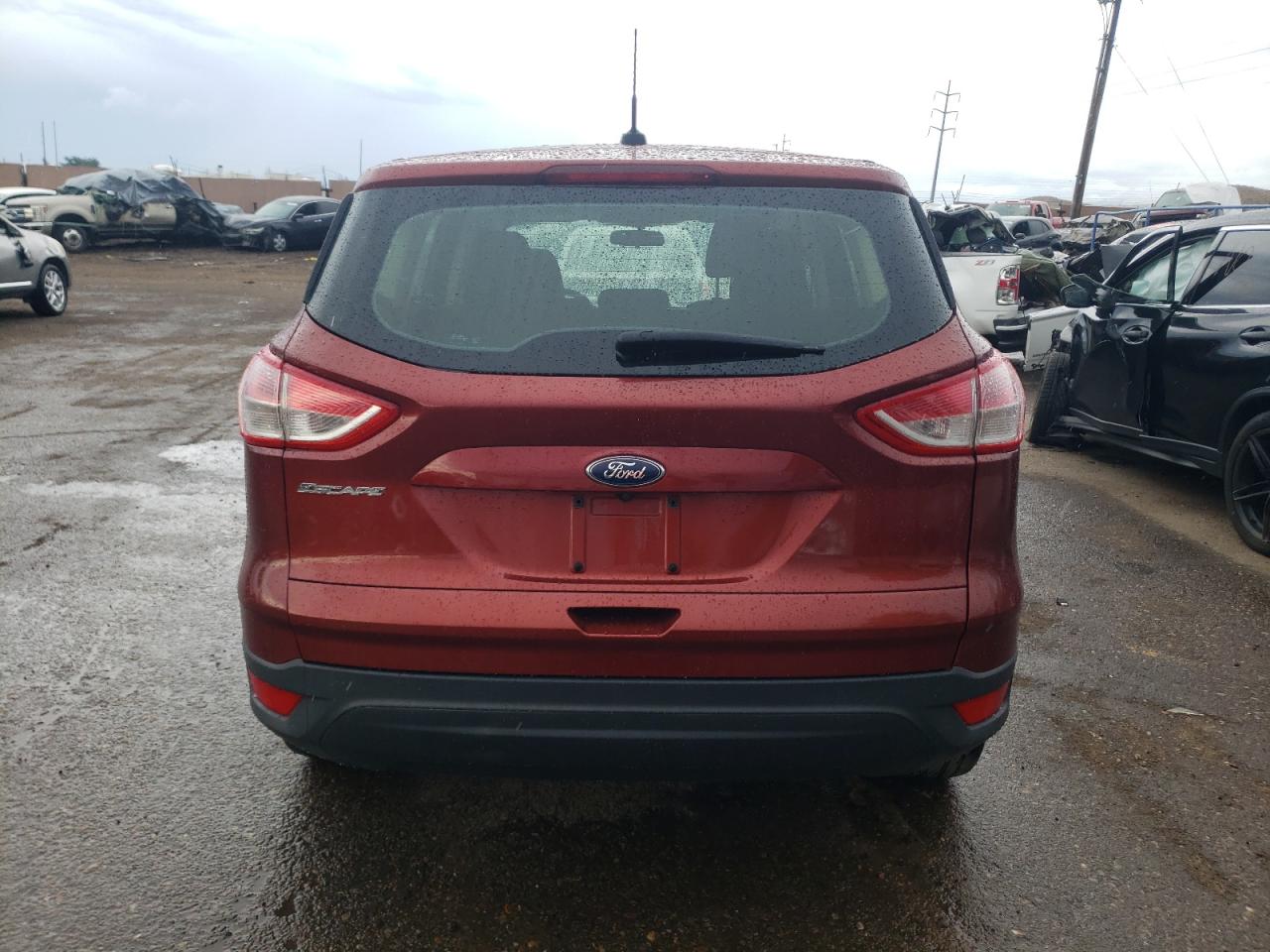 2016 Ford Escape S vin: 1FMCU0F7XGUA52577