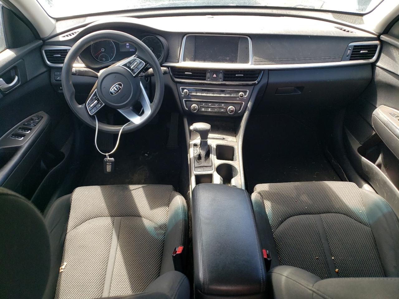 5XXGT4L38LG380260 2020 Kia Optima Lx