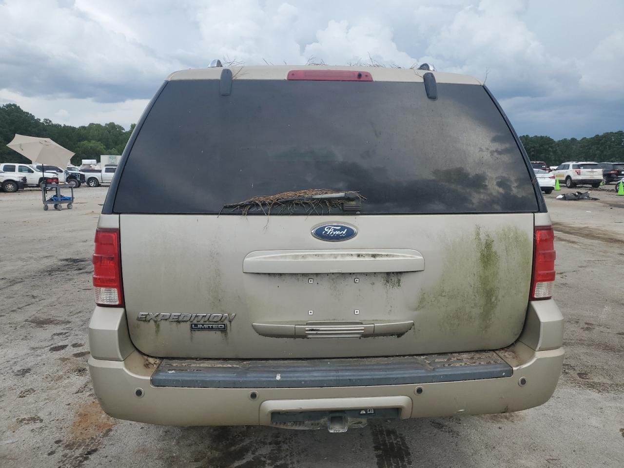 1FMFU195X5LA84820 2005 Ford Expedition Limited