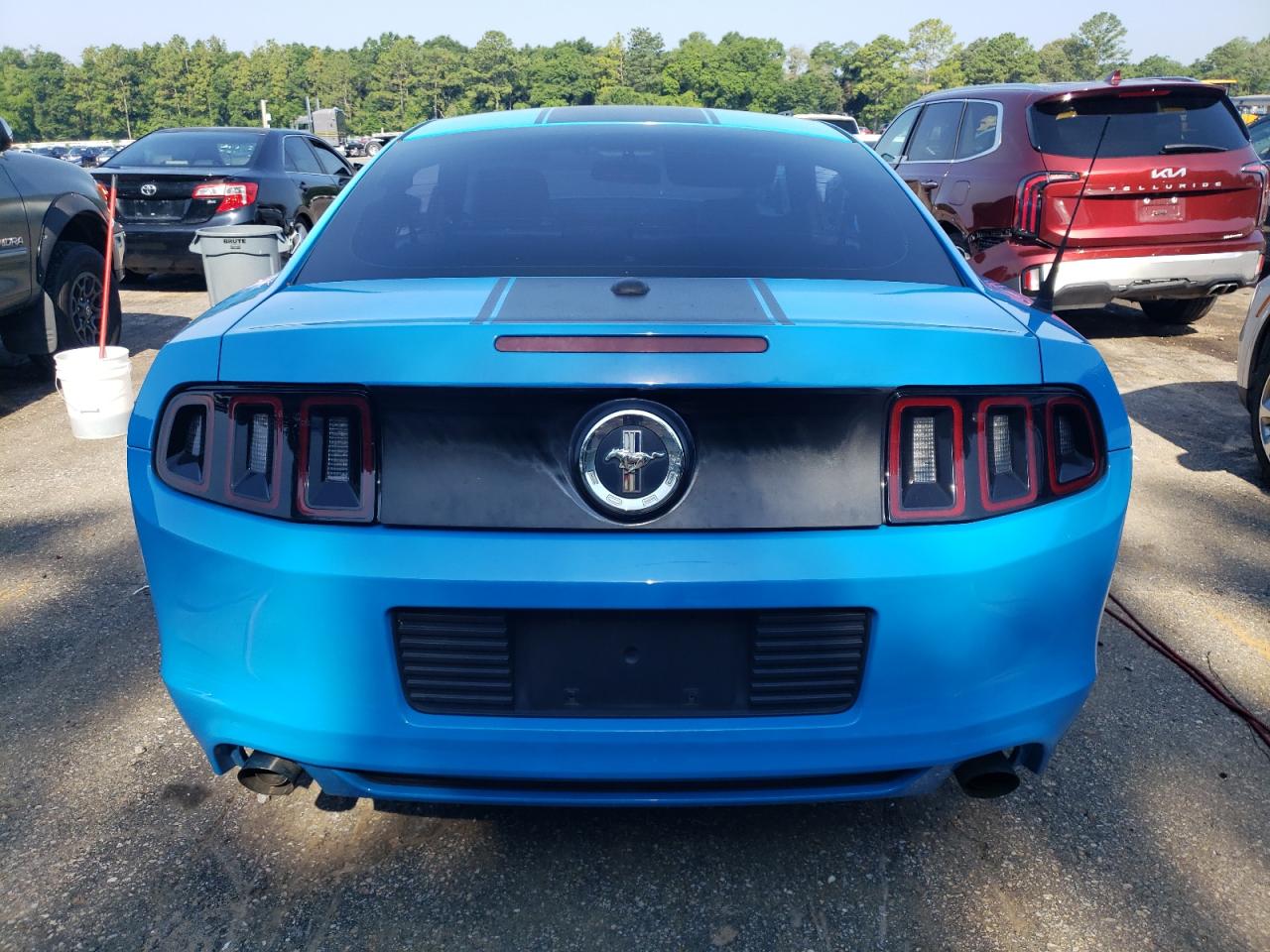 1ZVBP8AM8D5211649 2013 Ford Mustang