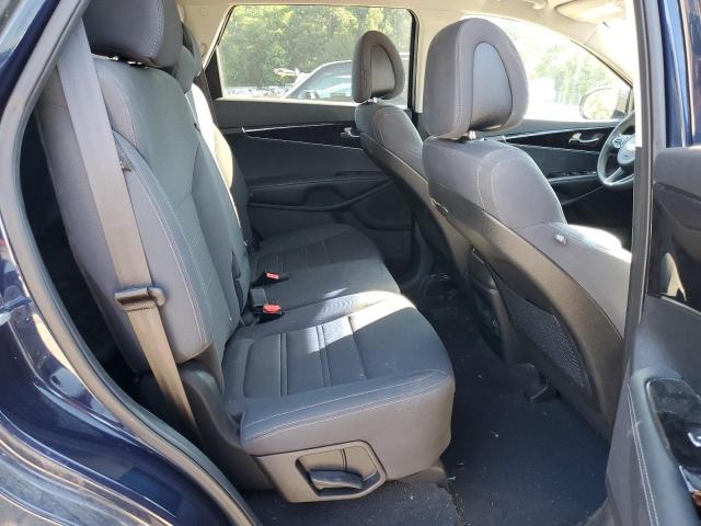 2016 KIA SORENTO LX - 5XYPG4A38GG111927