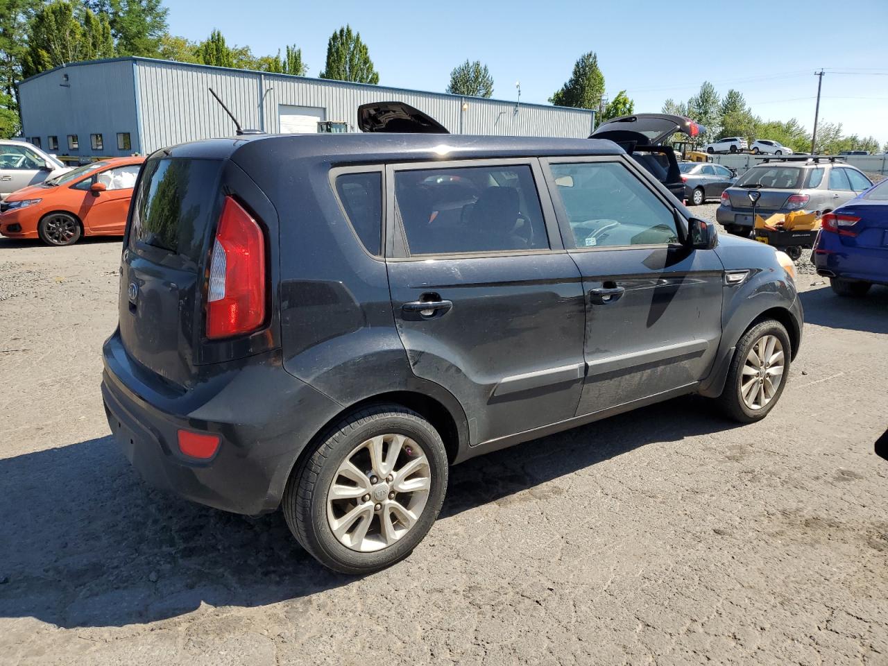 2012 Kia Soul vin: KNDJT2A50C7448705