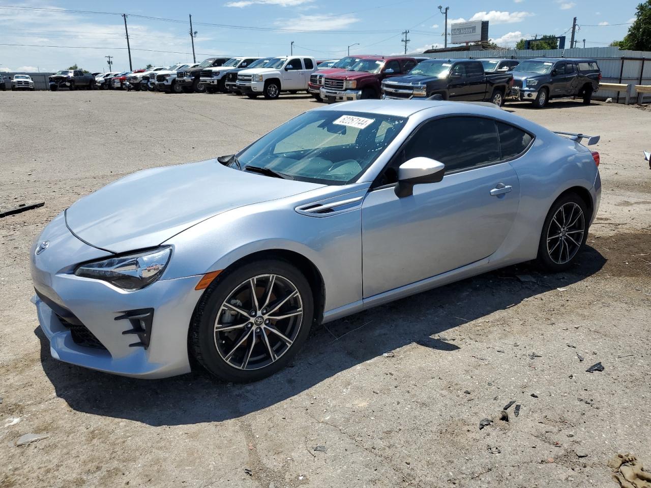 TOYOTA GR86