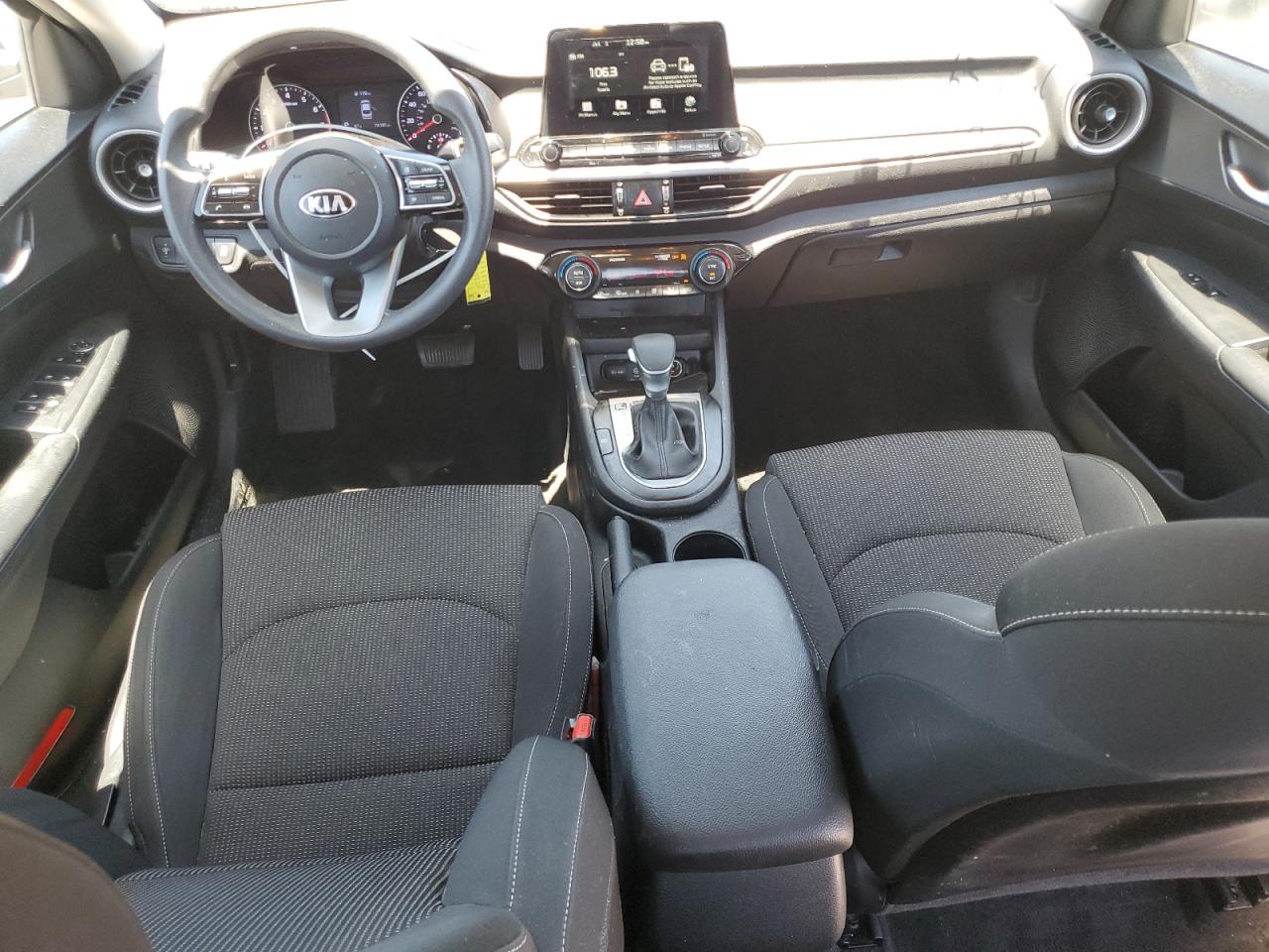 3KPF24AD4KE108502 2019 Kia Forte Fe