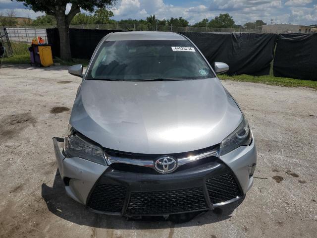 VIN 4T1BF1FK1HU326704 2017 Toyota Camry, LE no.5