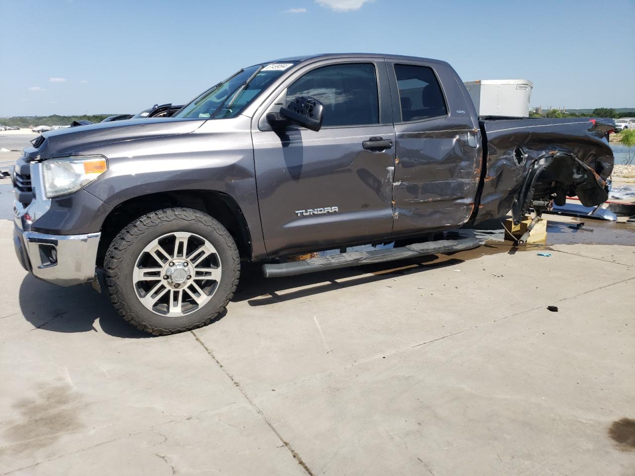 TOYOTA TUNDRA DOUBLE CAB SR/SR5
