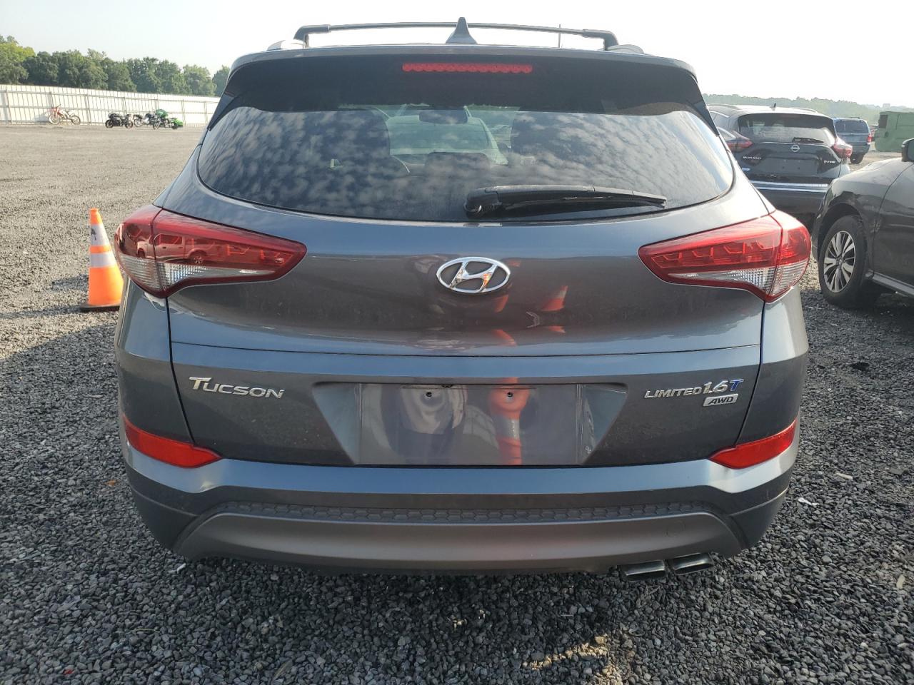 2016 Hyundai Tucson Limited vin: KM8J3CA26GU207214