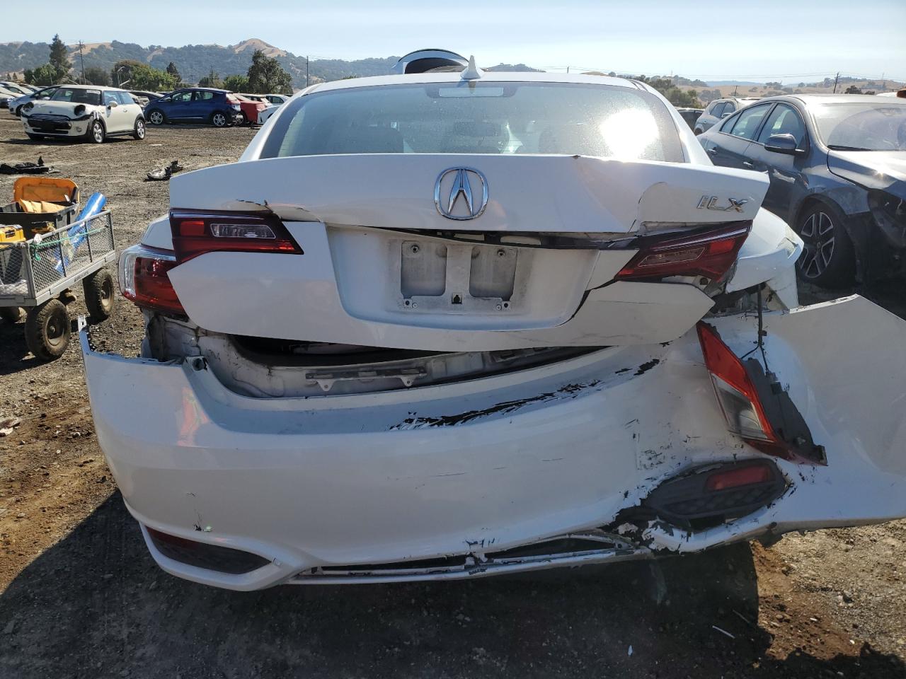 19UDE2F78HA001889 2017 Acura Ilx Premium