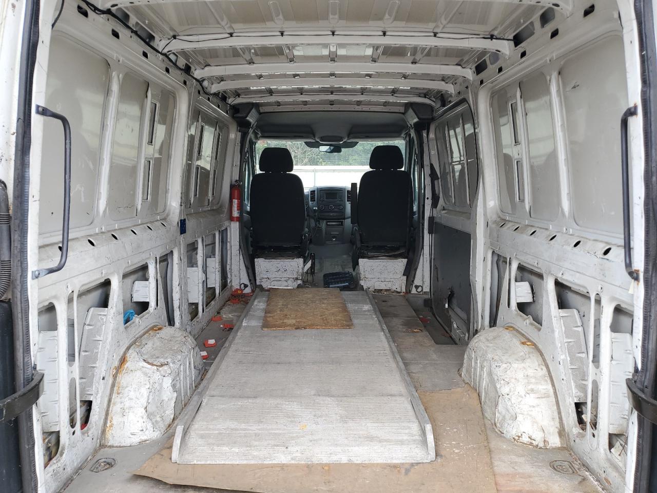 WD3PE7DC3FP147744 2015 Mercedes-Benz Sprinter 2500