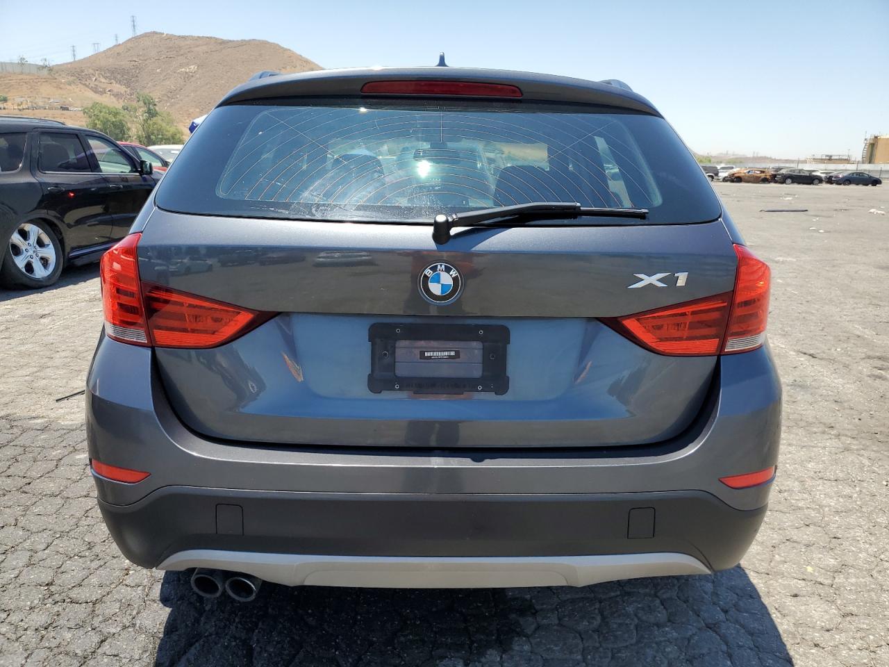 2015 BMW X1 xDrive28I vin: WBAVL1C57FVY39467