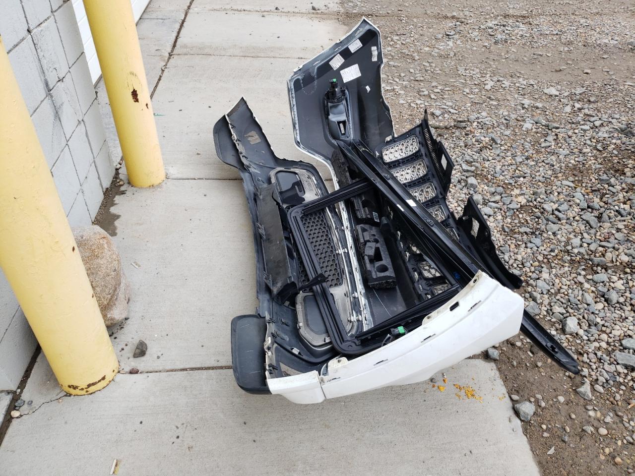 1C4RJFAG4JC487433 2018 Jeep Grand Cherokee Laredo