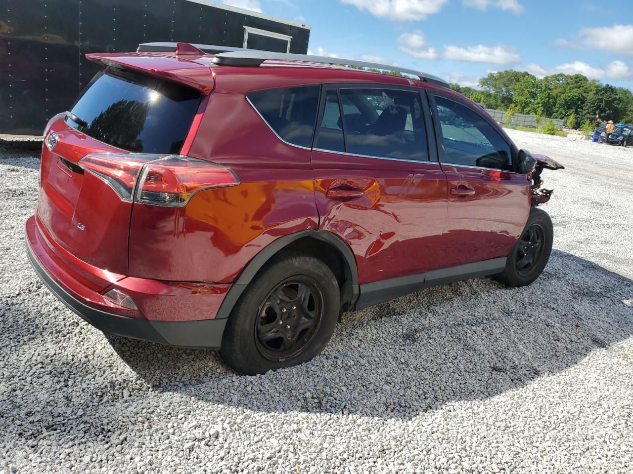 2018 Toyota Rav4 Le vin: 2T3ZFREV2JW460899