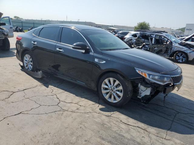 VIN 5XXGU4L39JG193619 2018 KIA Optima, EX no.4