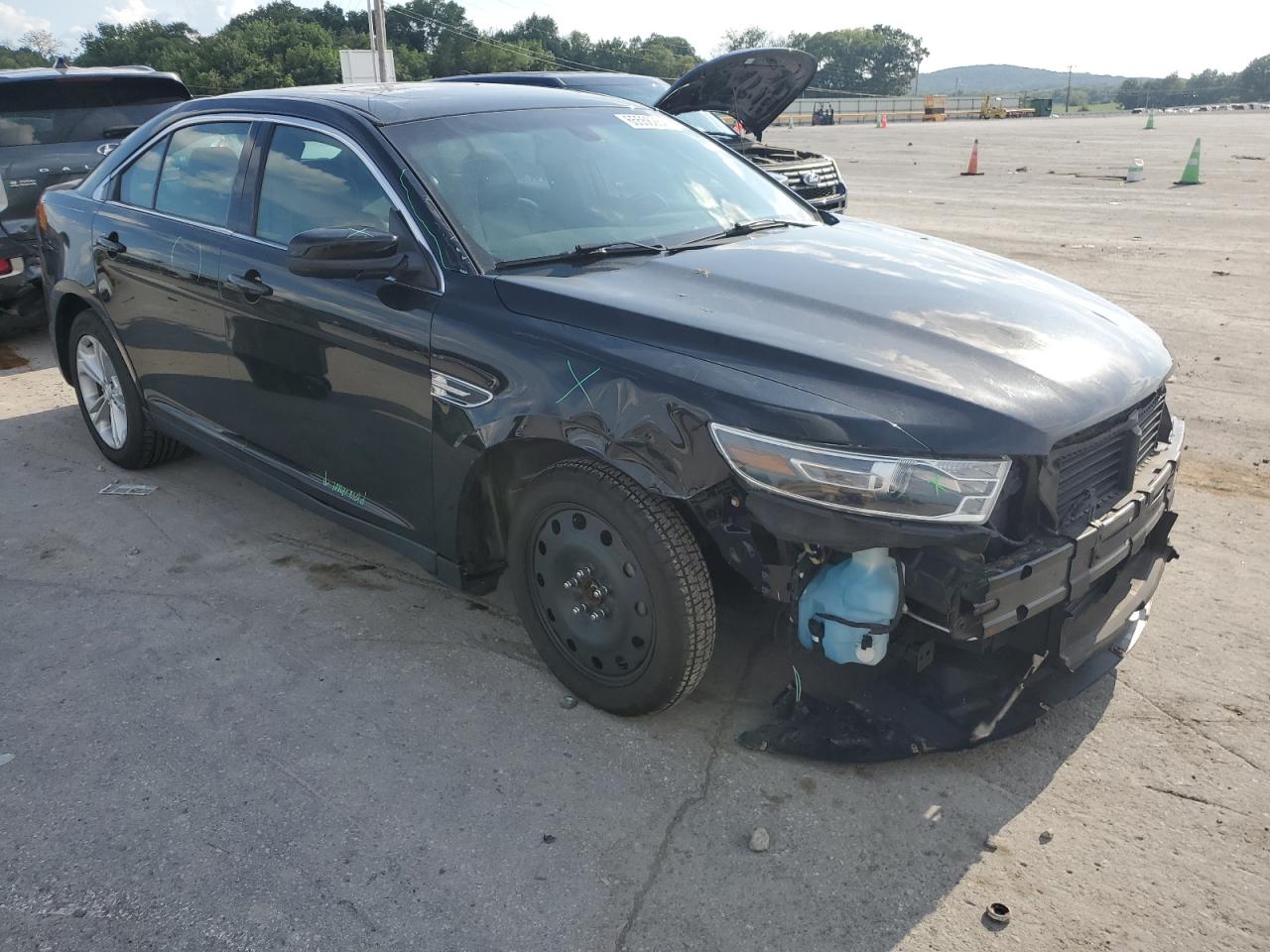 Lot #2972548933 2016 FORD TAURUS SEL