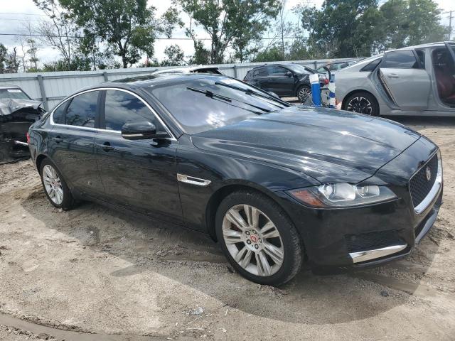 VIN SAJBD4BV5HCY45502 2017 Jaguar XF, Premium no.4