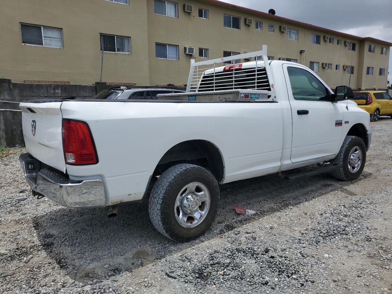 2012 Dodge Ram 2500 St vin: 3C6LD5AT2CG116816