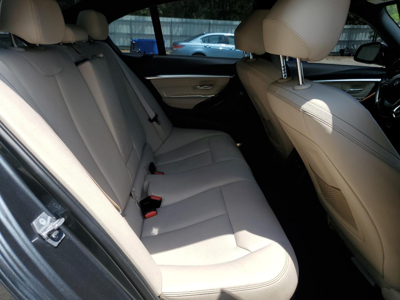 WBA8E3G56GNT26094 2016 BMW 328 Xi Sulev