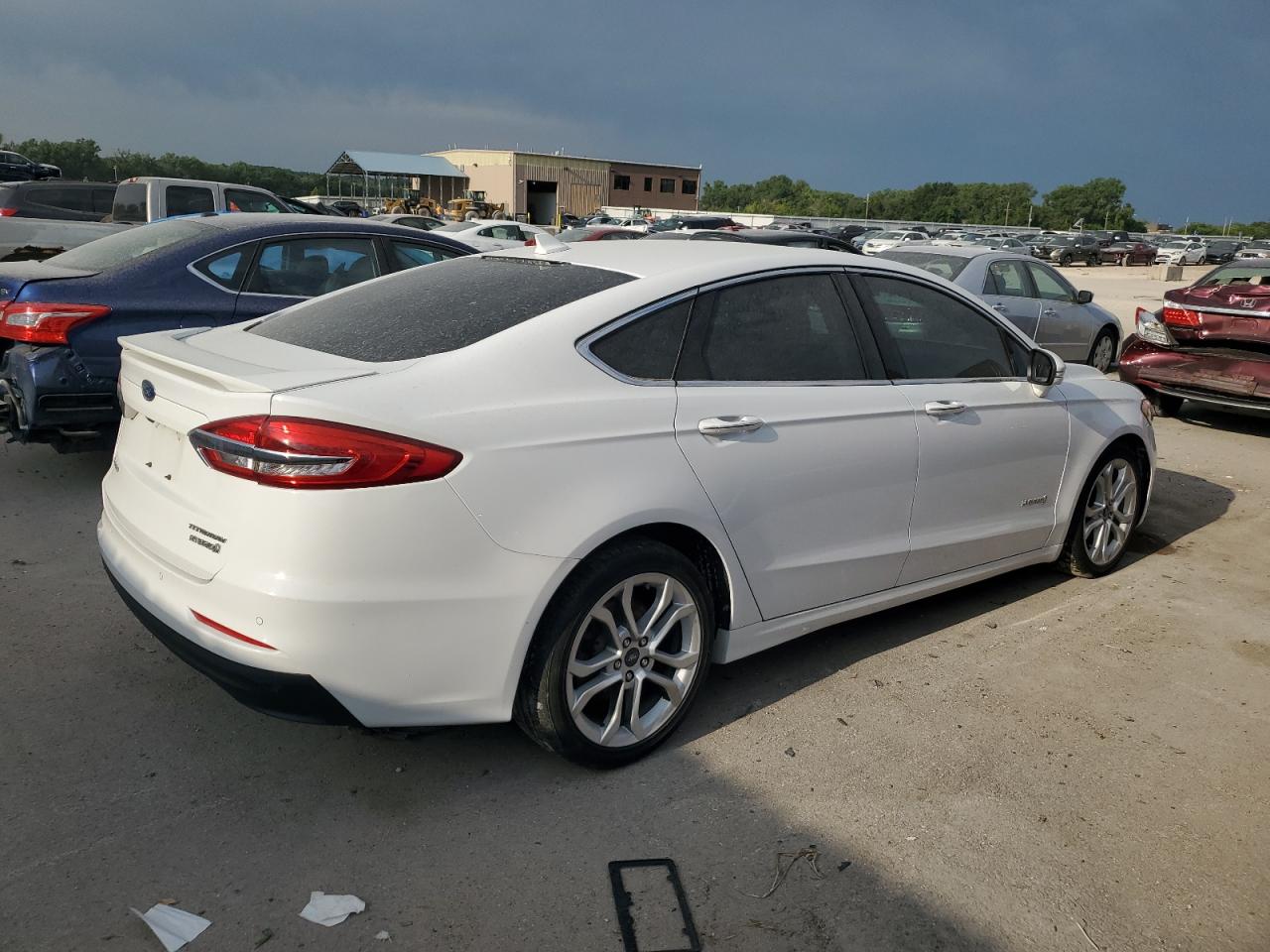 Lot #2807075443 2019 FORD FUSION TIT