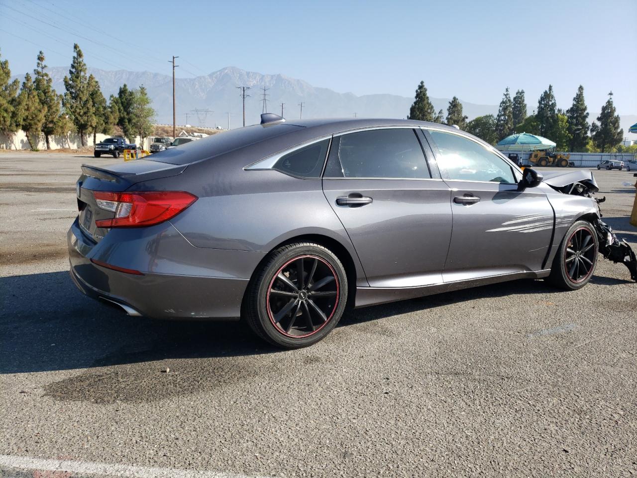 2018 Honda Accord Sport vin: 1HGCV1F37JA097118