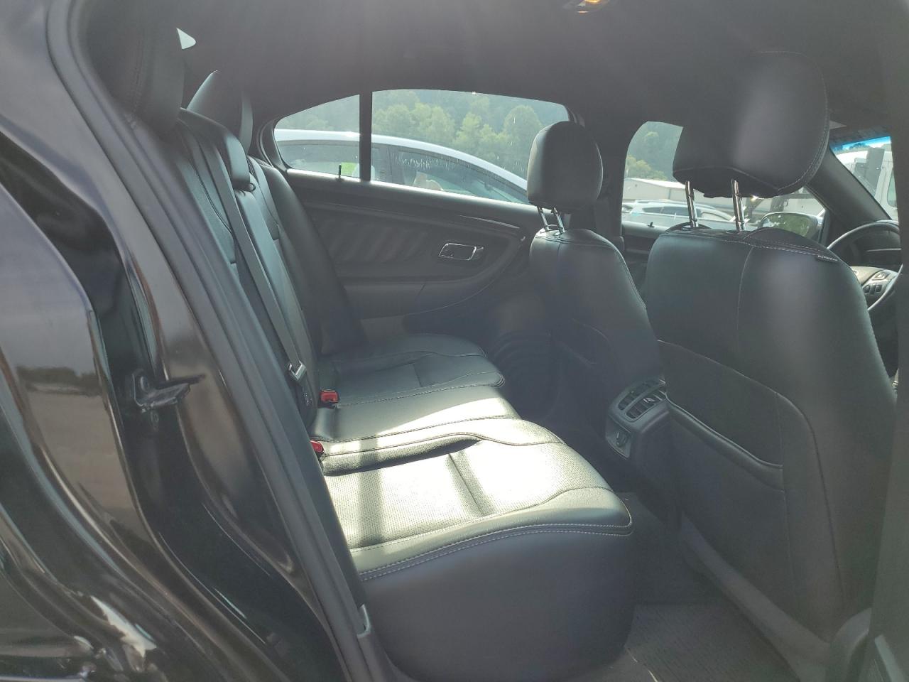 1FAHP2F82EG104761 2014 Ford Taurus Limited