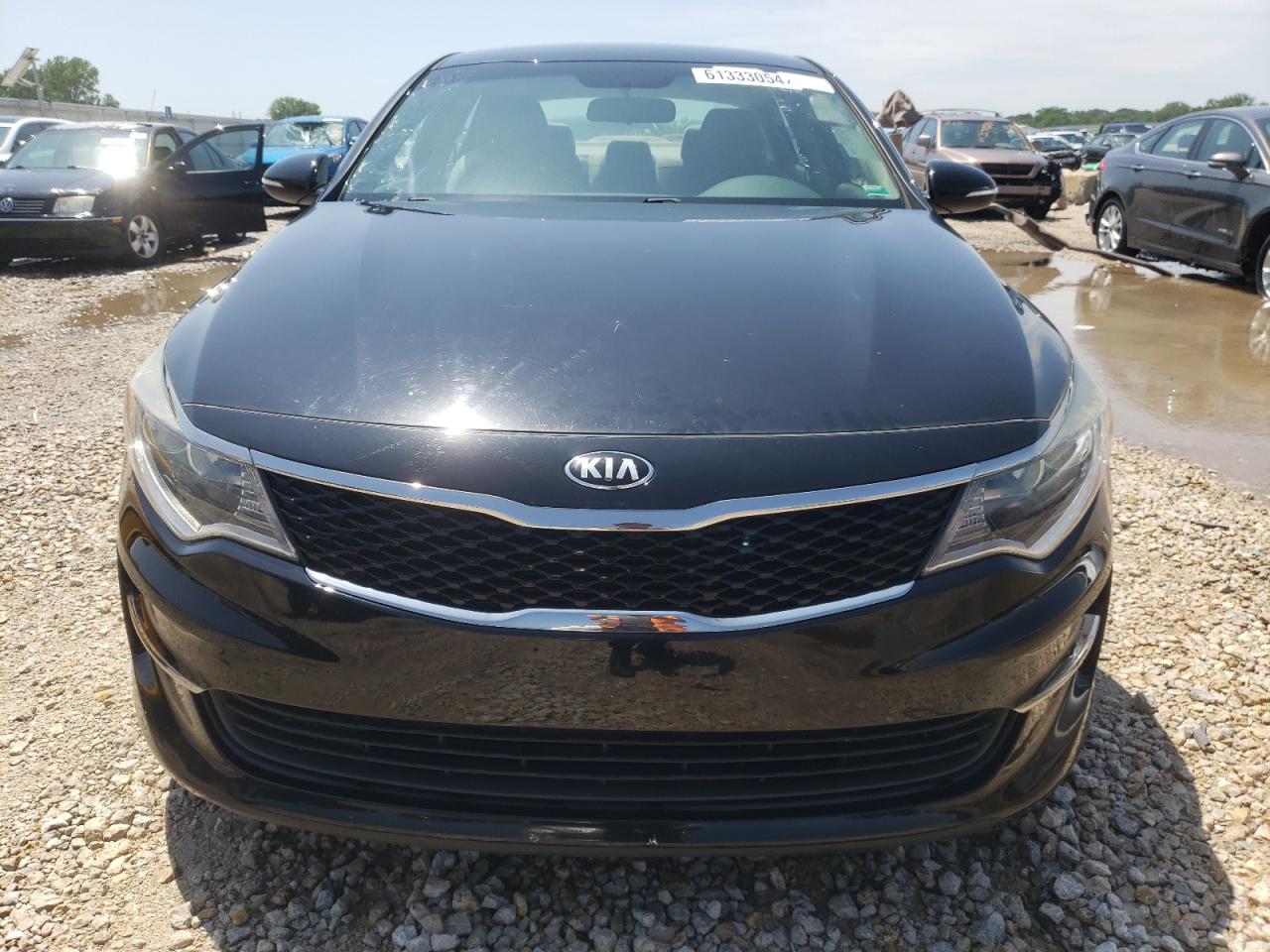 2017 Kia Optima Lx vin: 5XXGT4L10HG124555