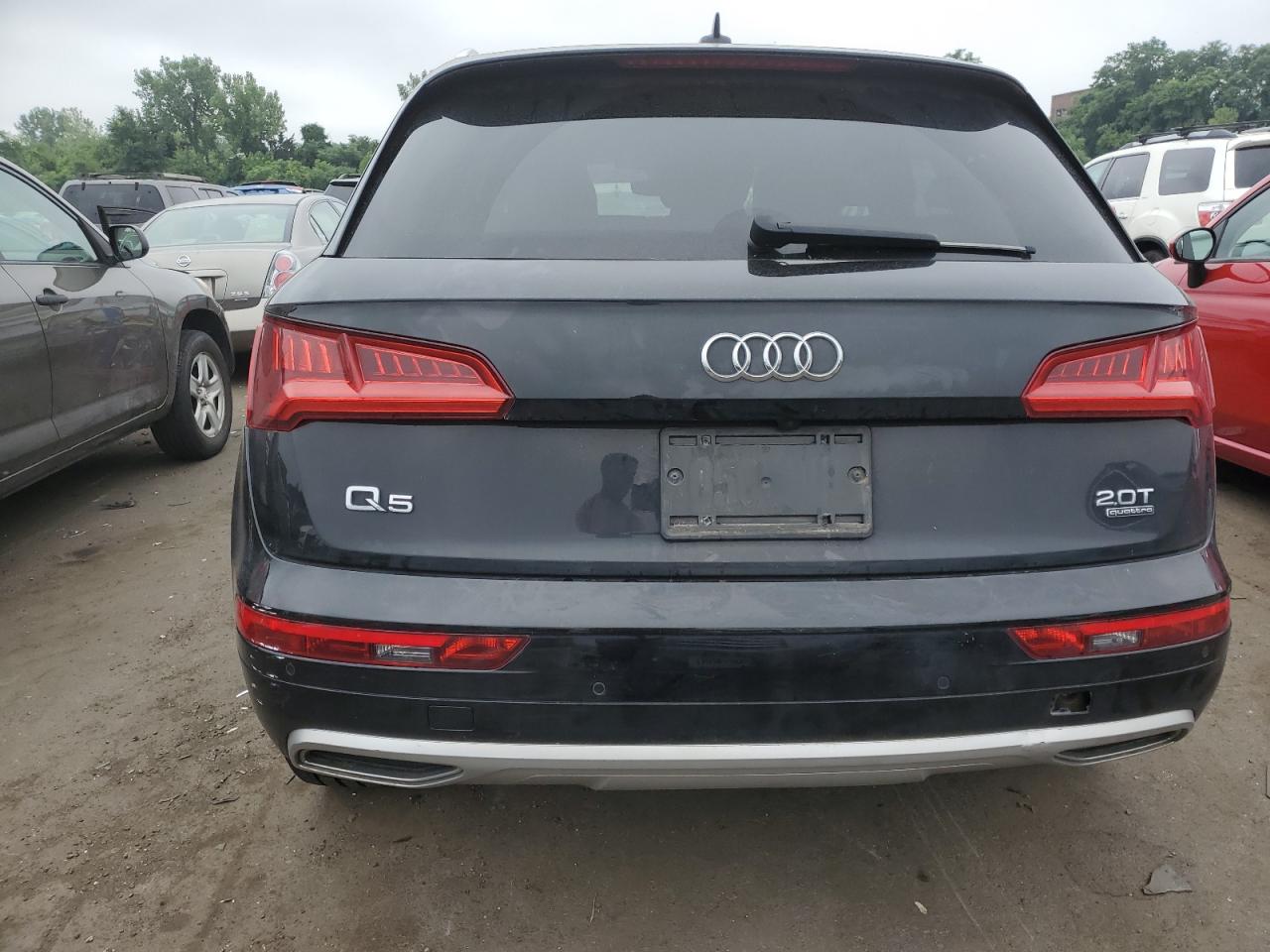 WA1BNAFY7J2003068 2018 Audi Q5 Premium Plus