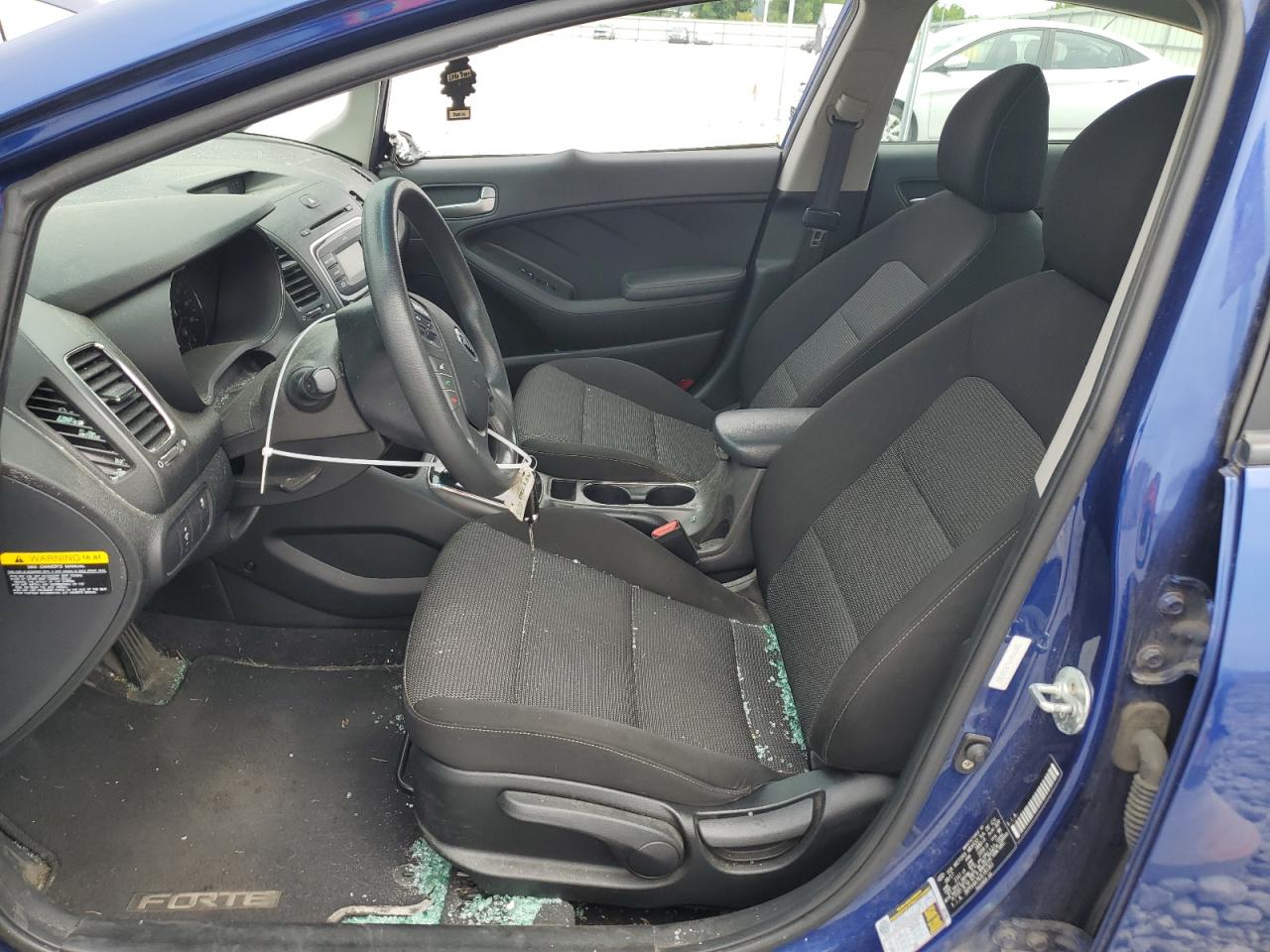 3KPFK4A76JE181363 2018 Kia Forte Lx