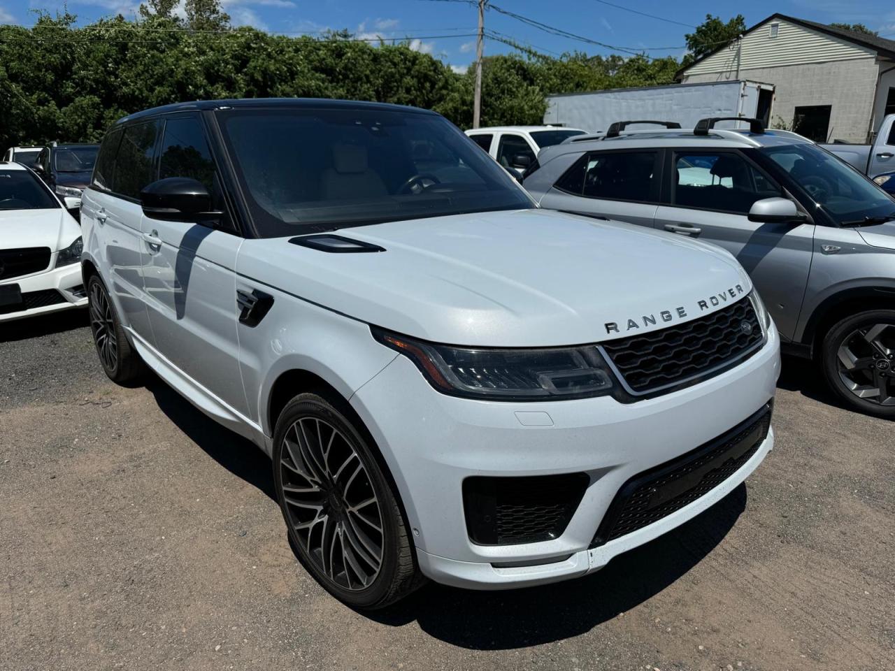 2018 Land Rover Range Rover Sport Hse vin: SALWR2RVXJA186418