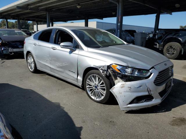 VIN 3FA6P0LU2GR329481 2016 FORD FUSION no.4