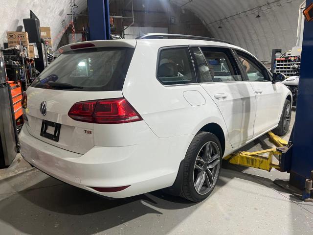 2016 VOLKSWAGEN GOLF SPORT - 3VWC17AU8GM523159