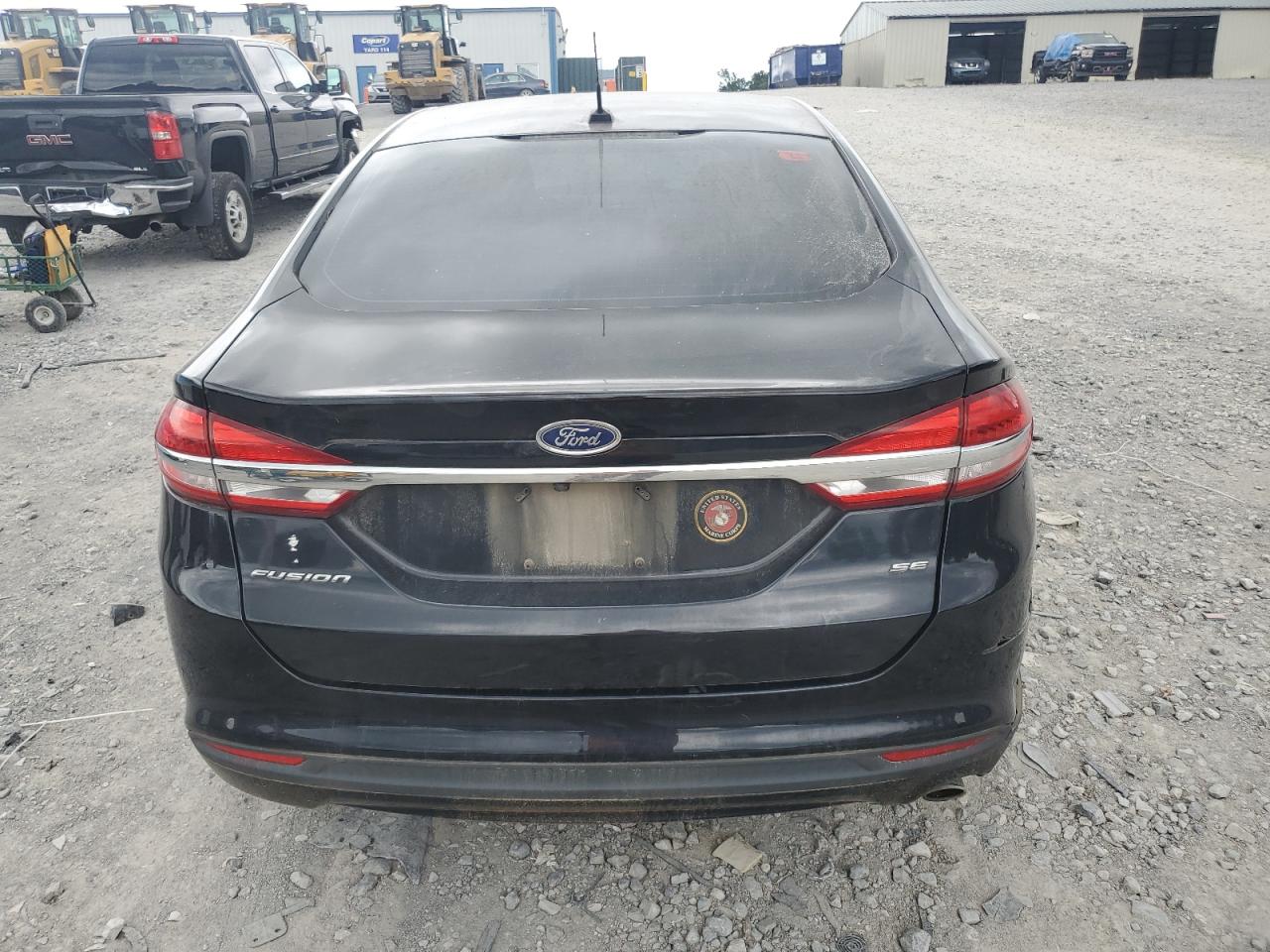 3FA6P0H78JR194727 2018 Ford Fusion Se