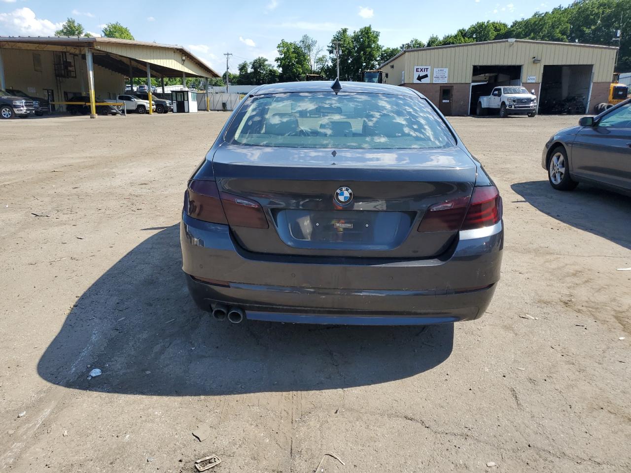 2012 BMW 528 Xi vin: WBAXH5C56CDW03718