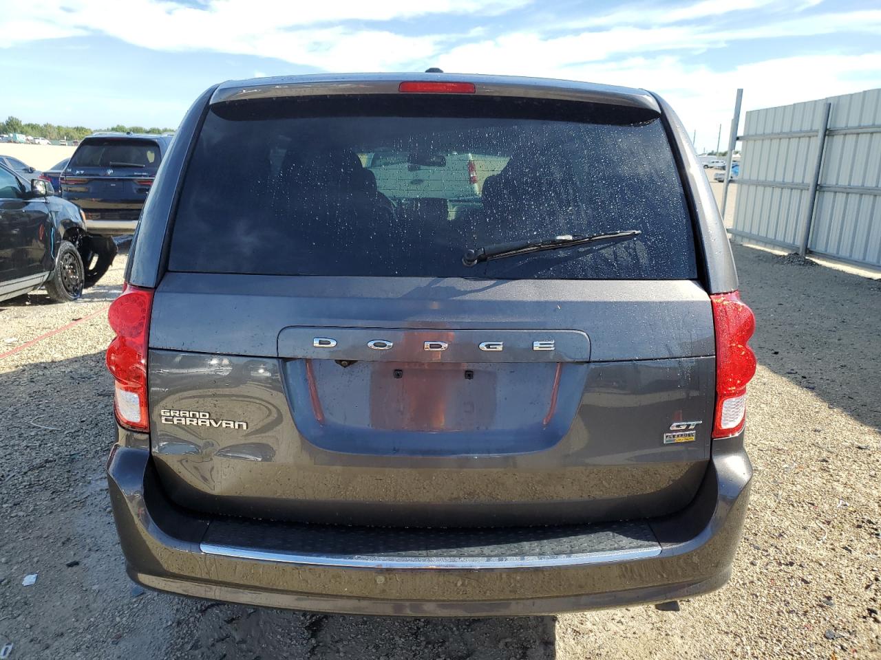 2C4RDGEG8KR688736 2019 Dodge Grand Caravan Gt