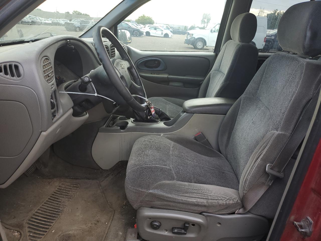 1GNDT13S132406395 2003 Chevrolet Trailblazer